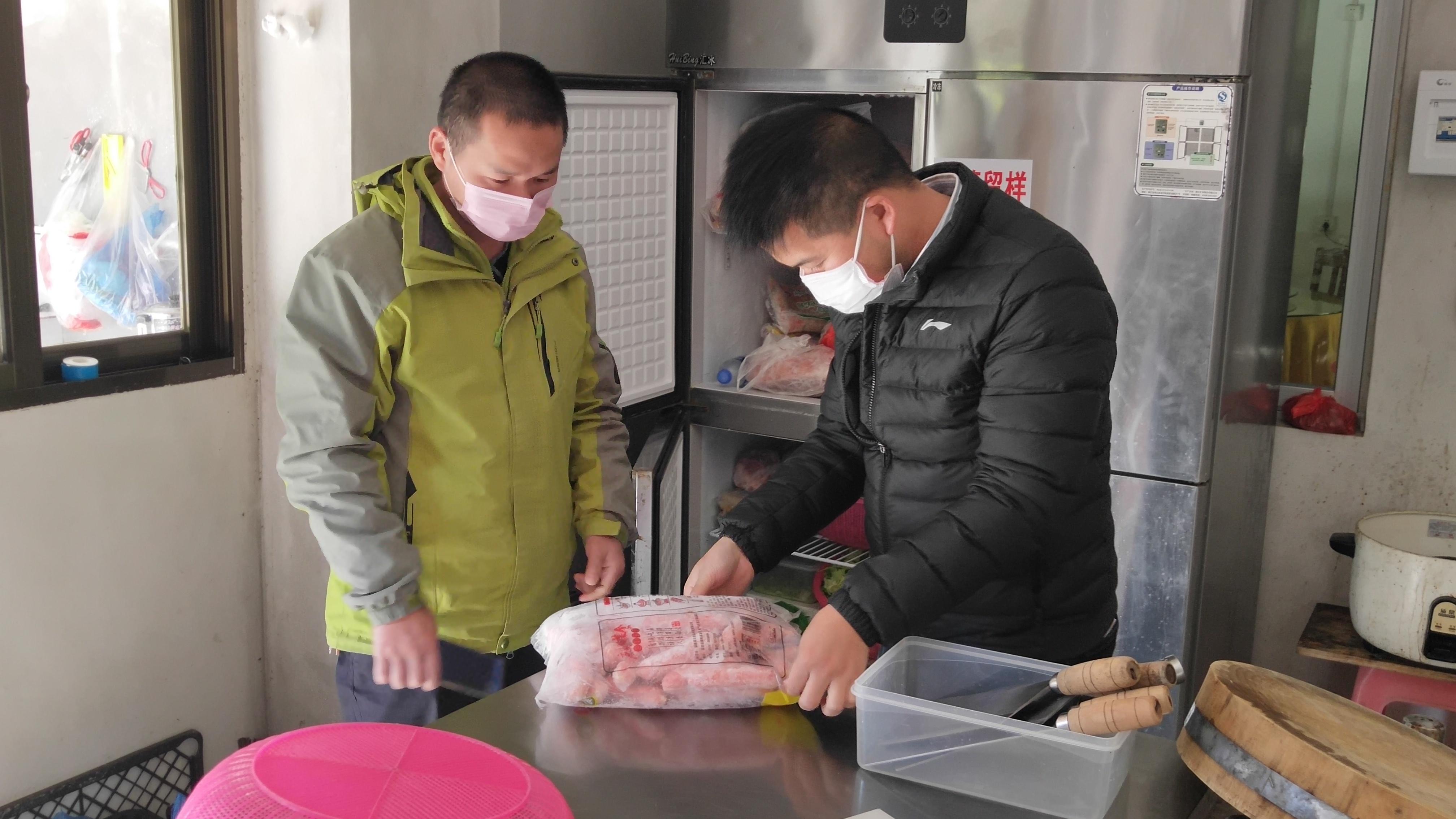 福建省与上海市疫情防控最新动态报告