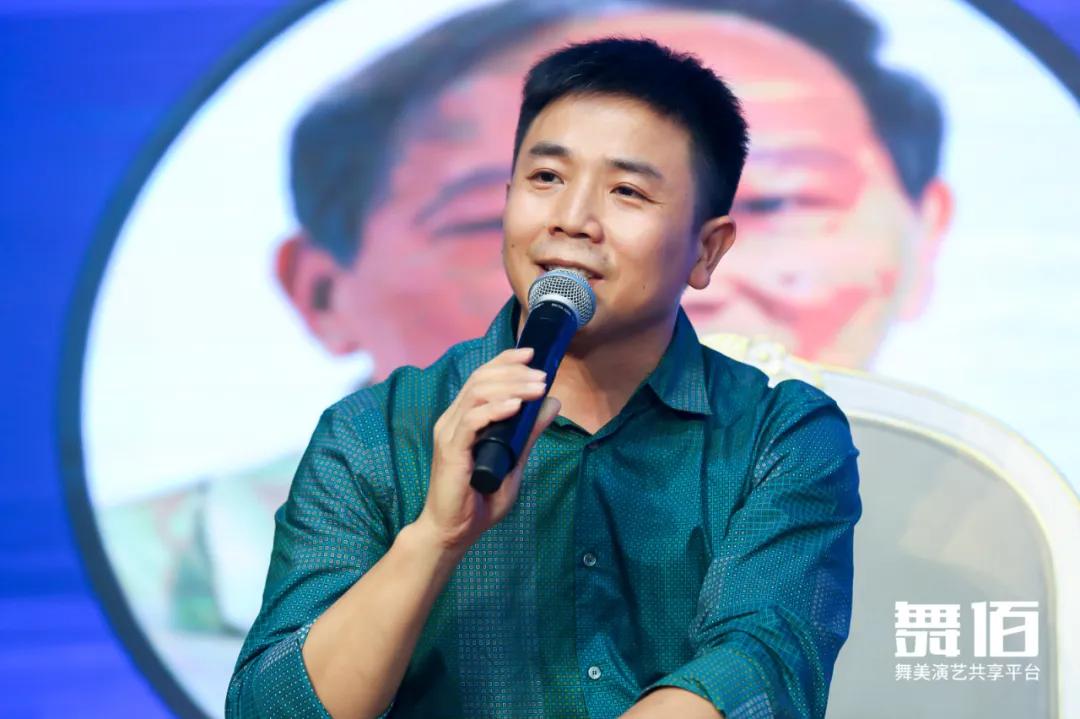 重庆防疫攻坚，坚韧不拔，共克时艰