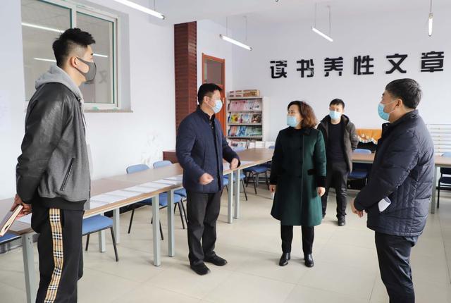 重庆市与长春市疫情现状及对策探讨，对比分析与研究