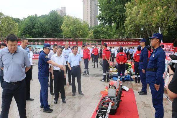 合肥疫情下的城市防控与民众行动纪实