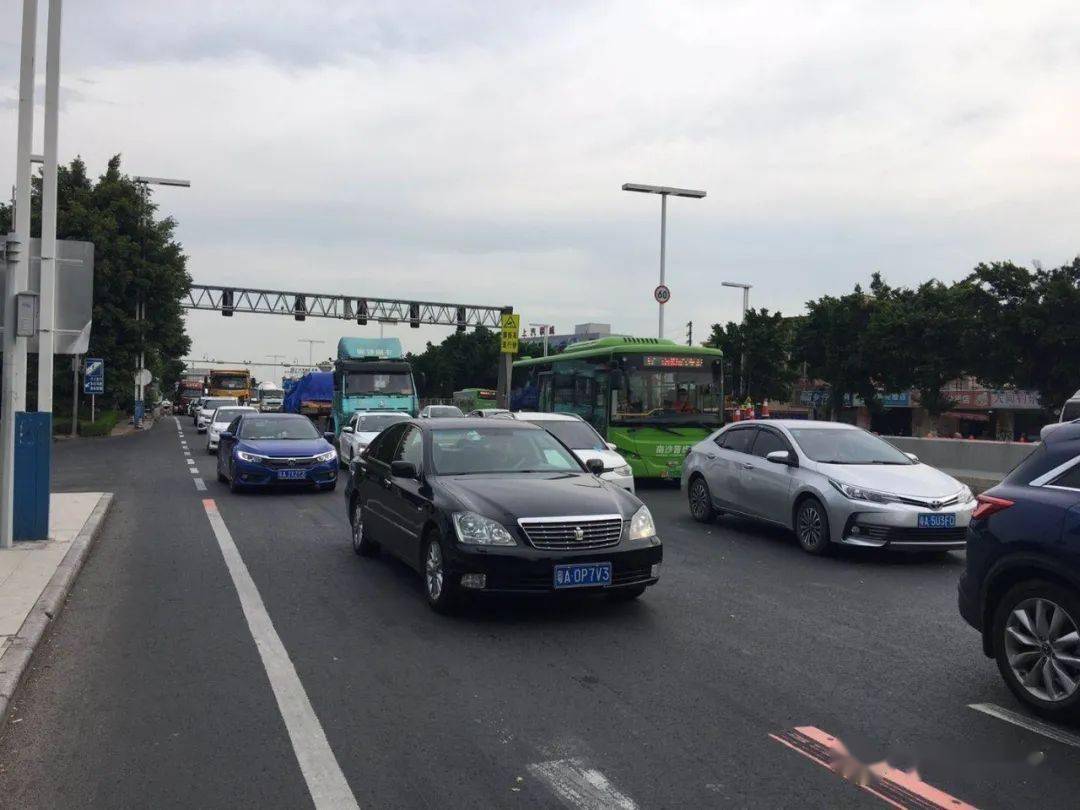 广州高速交警发布绕行攻略，助驾驶者巧妙规避交通拥堵攻略