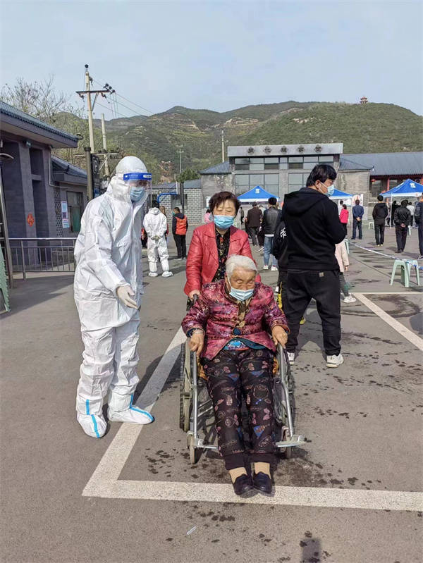 河北省坚决筑牢疫情防控屏障，守护群众生命健康
