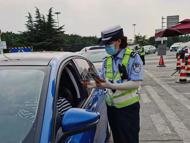 河南省疫情防控的成效、挑战与未来展望