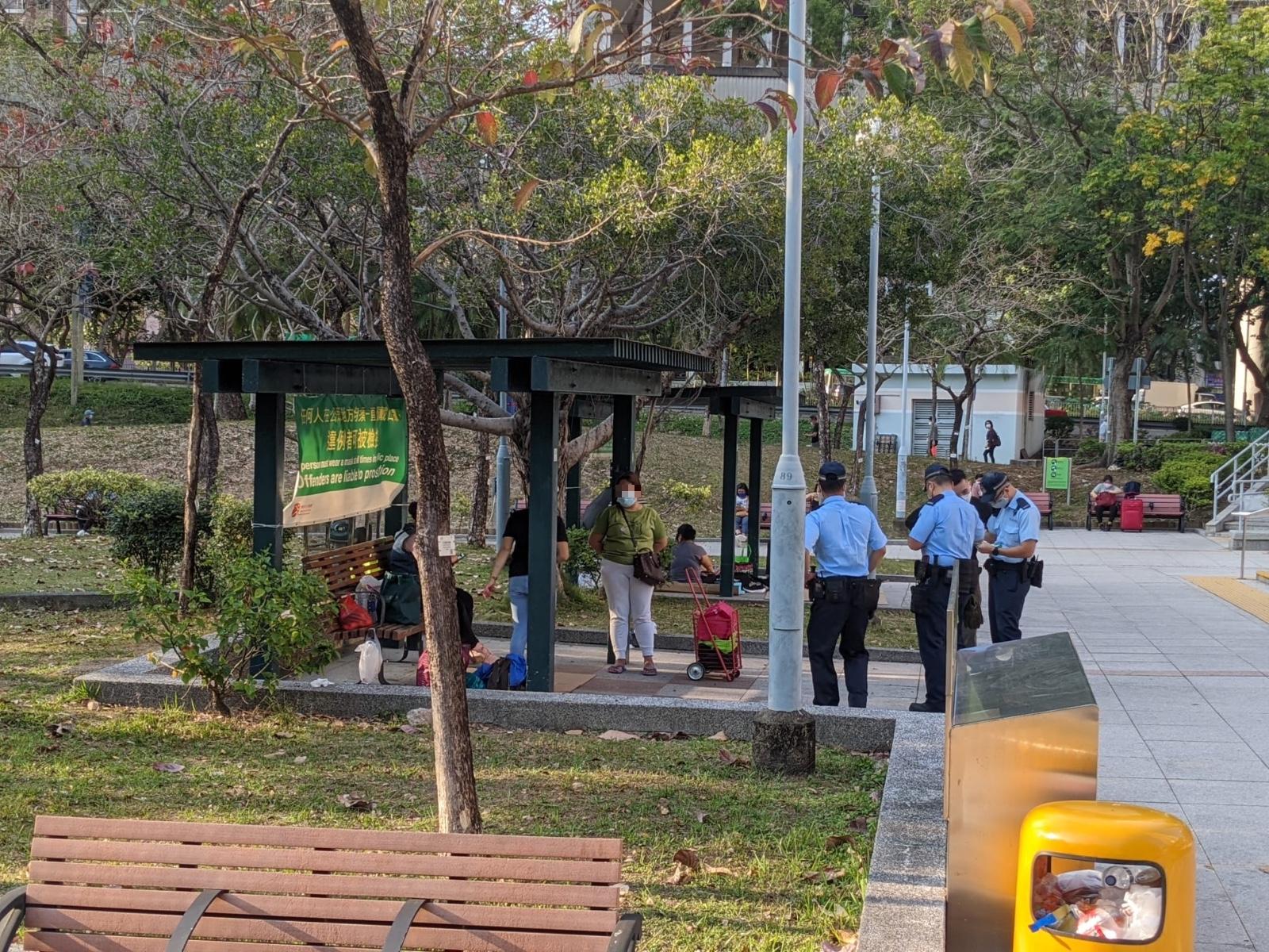 防疫措施延长，香港在清零与共存间的艰难抉择
