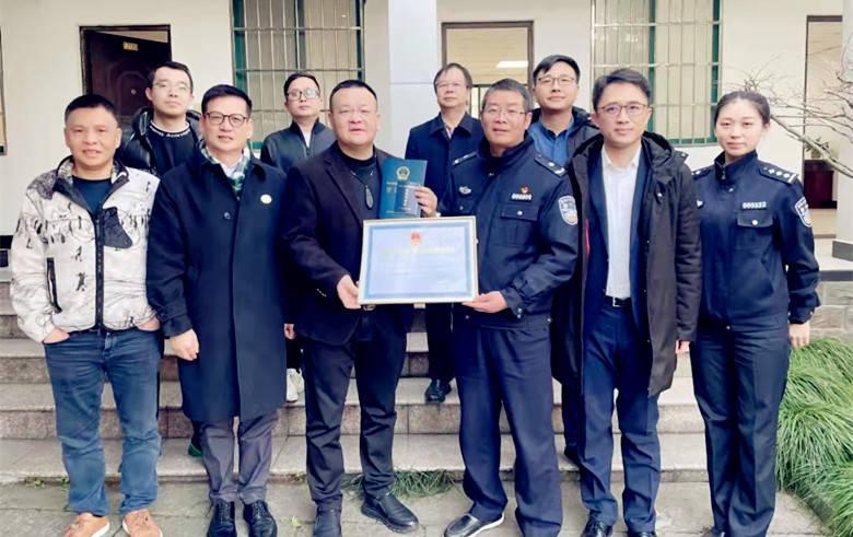 香港疫情相关政策与浙江省最新防控措施的对比与启示