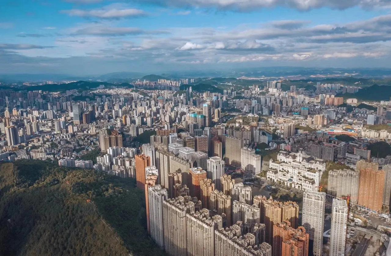 疫情下的双城记，北京封控时间延长与贵阳最新防控动态解析