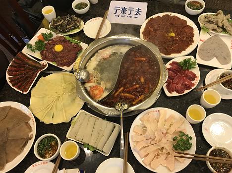 【重庆火锅北京火锅/北京涮锅和重庆火锅】