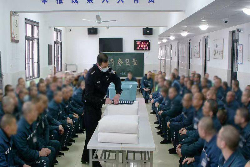 【上海疫情领导小组公告,上海防疫领导小组】