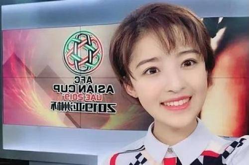 【武汉疫情节目直播间主持人是谁,央视战疫情武汉主持人叫什么】